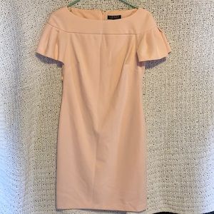 Gorgeous little pink dress